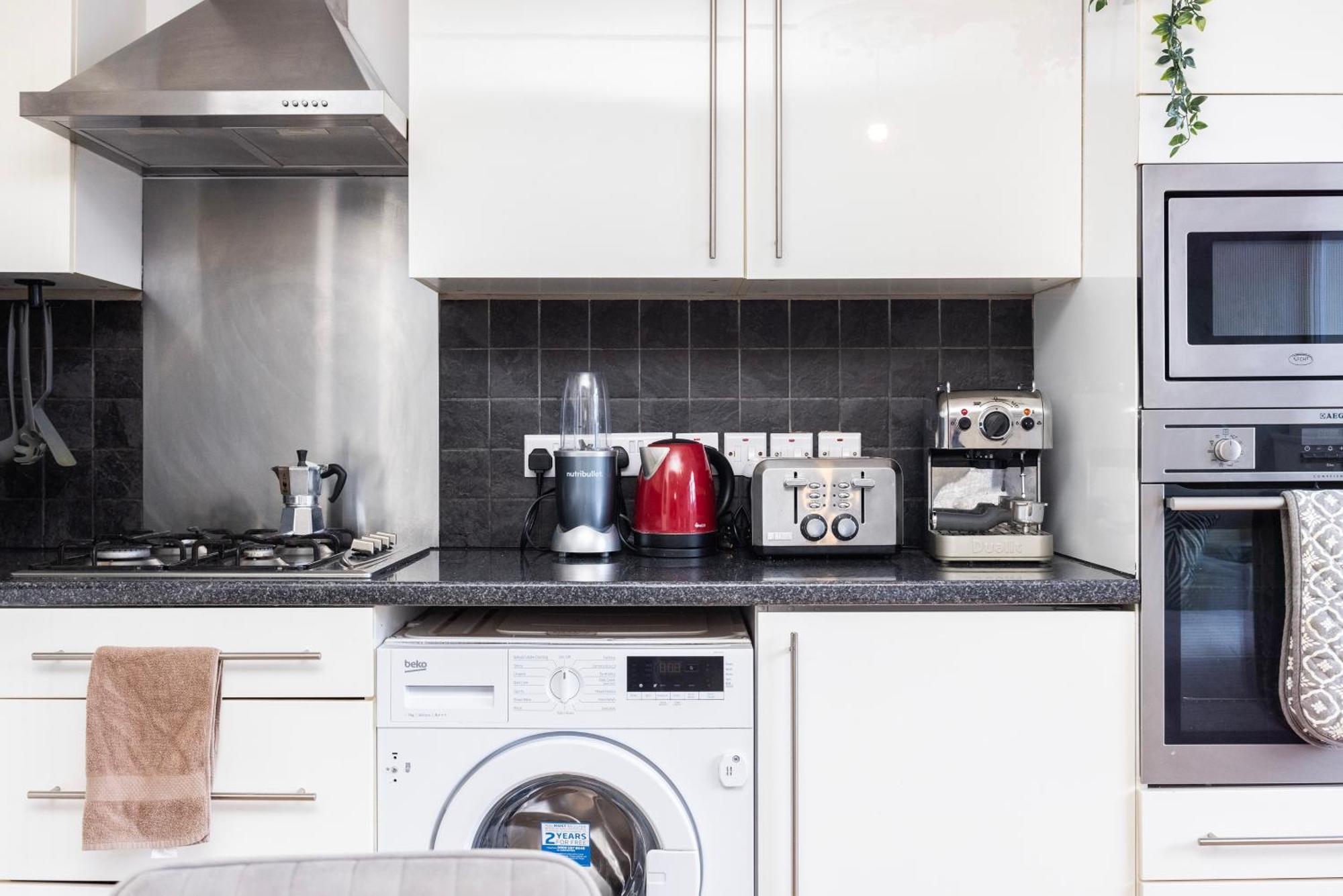 Trendy 4 Bed Apartment Near Vibrant Shoreditch W Balcony And Walking Distance To Tube London Exterior foto